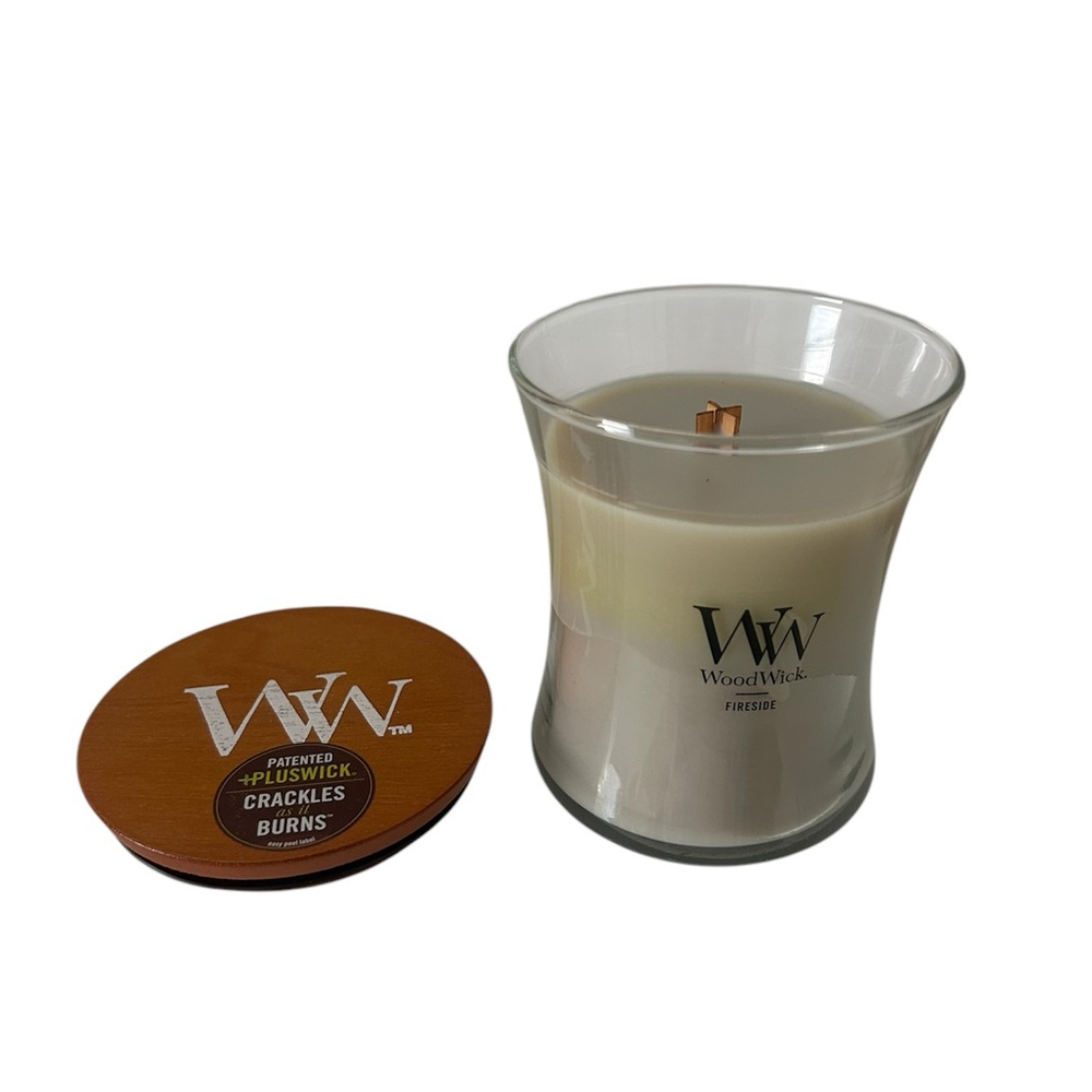 NWT WoodWick Fireside Candle with Wooden Lid Medium Hourglass